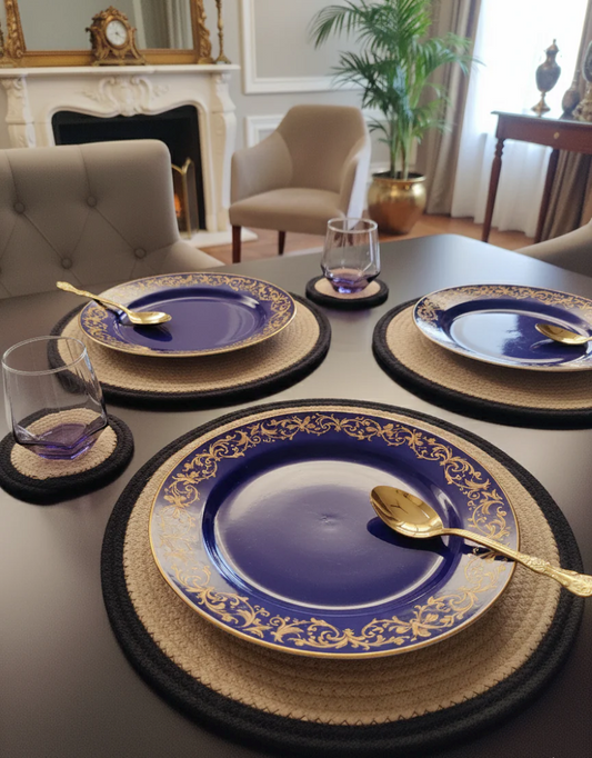 Dining table setup using round cotton placemats, coasters and heat-resistant
trivets in coordinated black and beige.