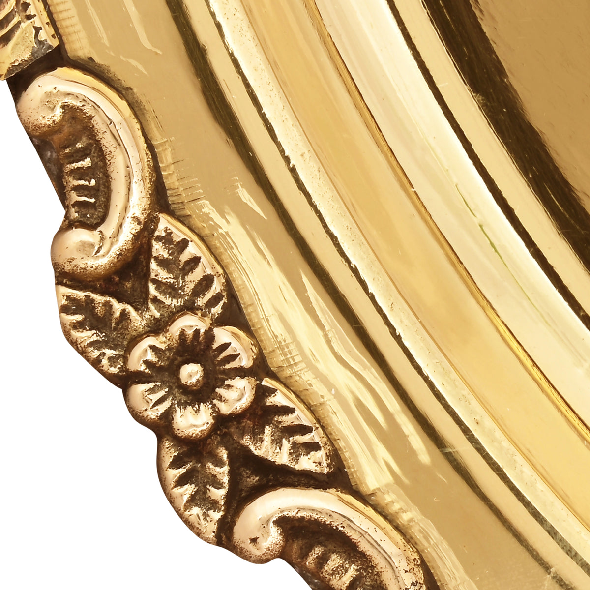 Brass Dinner Thali Set with Brass thali, spoon, katori, halwa plate and glass by bulkysanta.com showing carving on plate