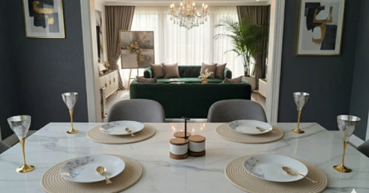 round table mats set