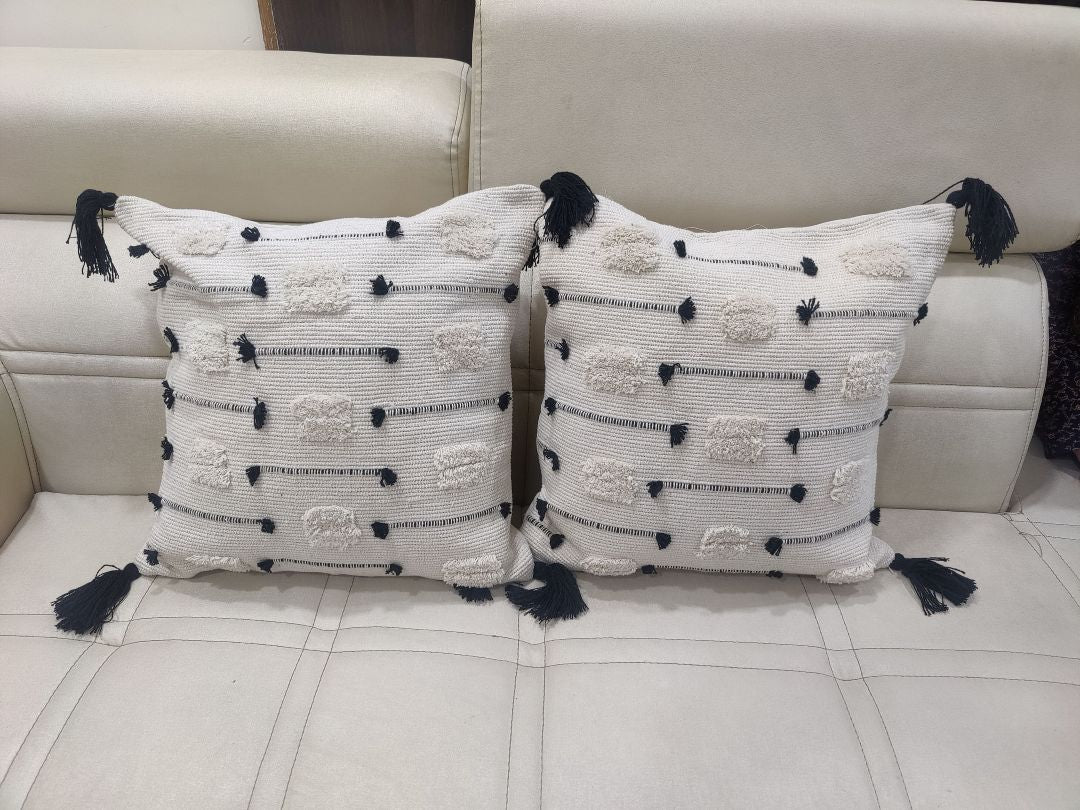 cushion covers 16x16 - Design - Black Stich - Angle two pieces